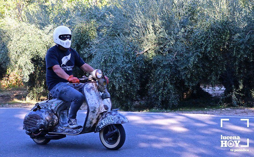 GALERÍA: Lucena, Capital de la Vespa: Cientos de vespas toman la ciudad y las carreteras de la Subbética