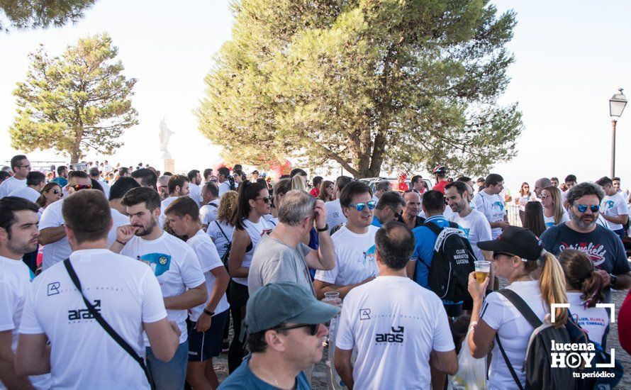 GALERÍA: III Subida al Santuario de Aras: Una carrera, un paseo y una fiesta