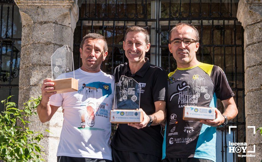 GALERÍA: III Subida al Santuario de Aras: Una carrera, un paseo y una fiesta