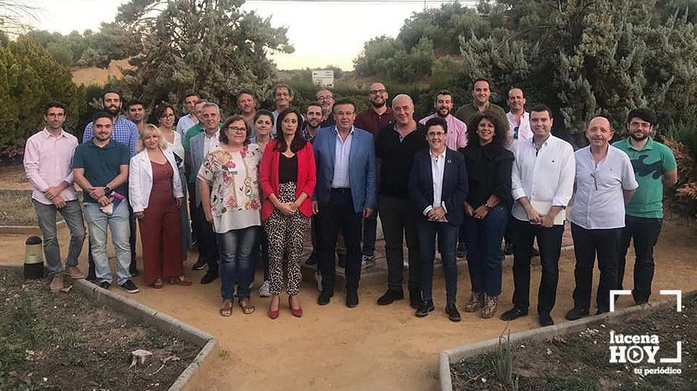  Asistentes a la Junta General de la Mancomunidad celebrada ayer en Carcabuey. en el centro Lópe Ruiz, nuevo presidente 