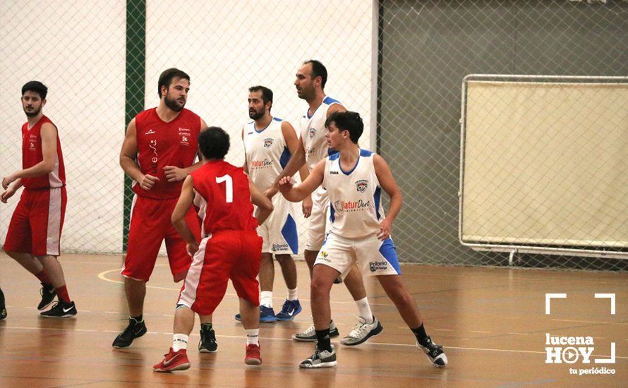 GALERÍA: El Club Baloncesto Ciudad de Lucena se queda a las puertas de la remontada frente al Udenci Encinarejo (64-65)