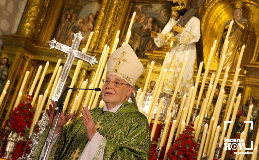 GALERÍA: El Cardenal Carlos Amigo Vallejo preside la función religiosa del 50 Aniversario de la Cofradía del Amor y Paz