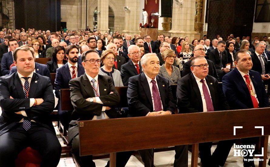 GALERÍA: El Cardenal Carlos Amigo Vallejo preside la función religiosa del 50 Aniversario de la Cofradía del Amor y Paz