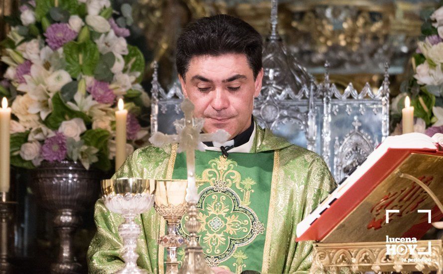 GALERÍA: El juez Esteban Rondón ofrenda los frutos del campo a María Stma. de Araceli