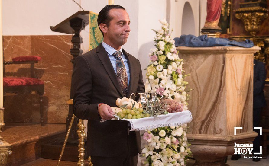 GALERÍA: El juez Esteban Rondón ofrenda los frutos del campo a María Stma. de Araceli