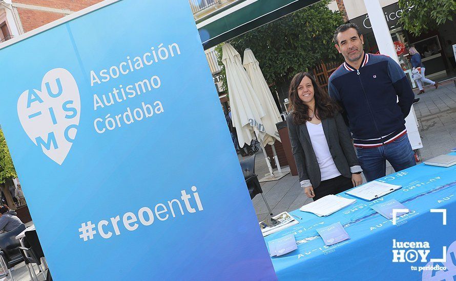 GALERÍA: La Plaza Nueva se llena de actividades saludables de la mano de las asociaciones locales