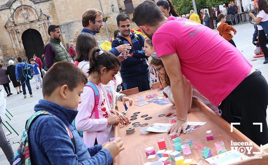 GALERÍA: La Plaza Nueva se llena de actividades saludables de la mano de las asociaciones locales