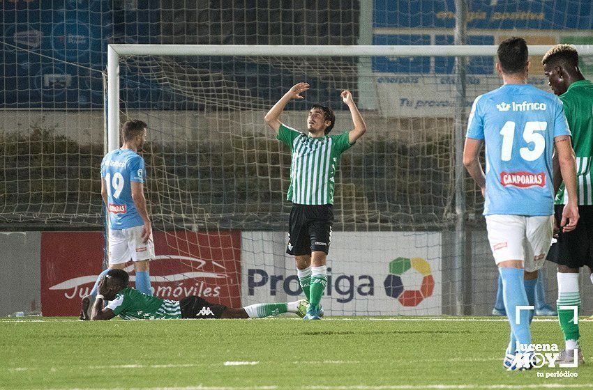 GALERÍA: Las mejores fotos del peleado Ciudad de Lucena-Betis Deportivo (1-0)