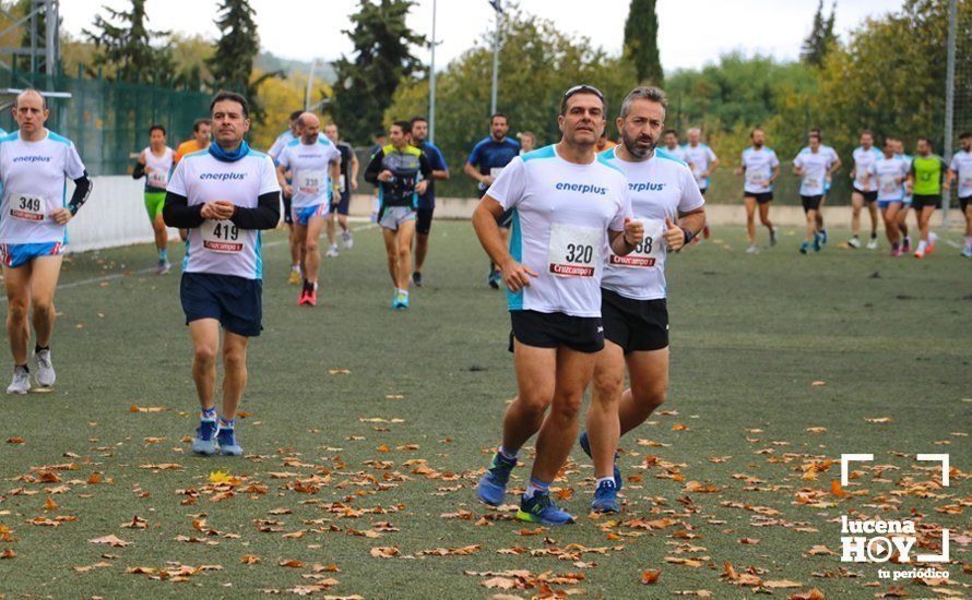 GALERÍA I: XXI Carrera Popular Ciudad de Lucena: Todo el mundo a correr: La salida y el recorrido urbano