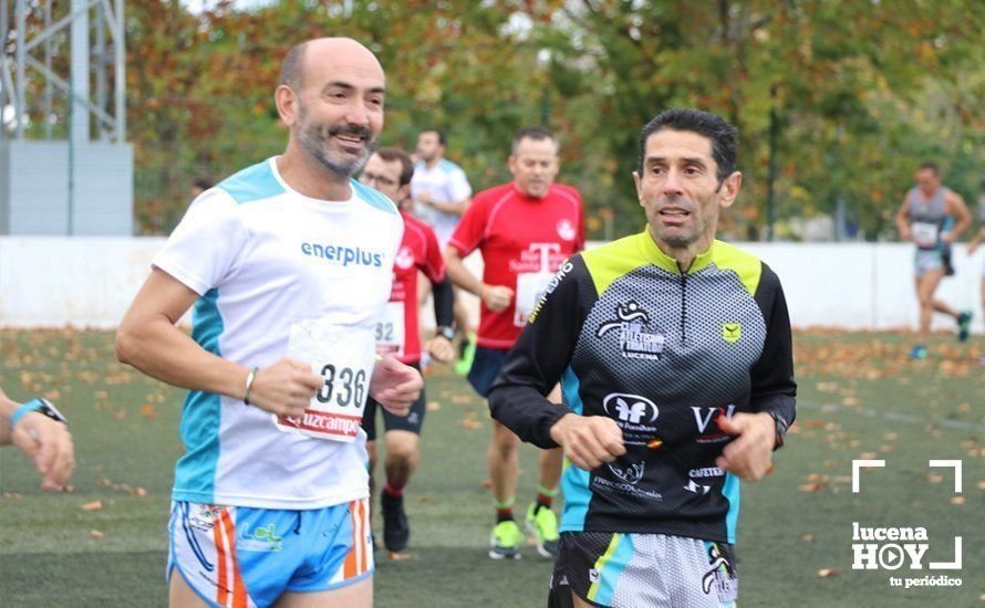 GALERÍA I: XXI Carrera Popular Ciudad de Lucena: Todo el mundo a correr: La salida y el recorrido urbano