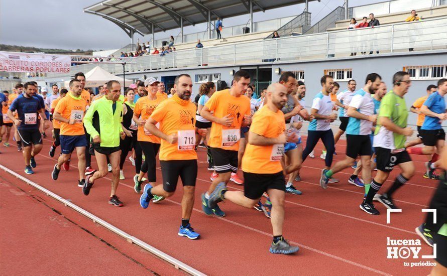 GALERÍA I: XXI Carrera Popular Ciudad de Lucena: Todo el mundo a correr: La salida y el recorrido urbano