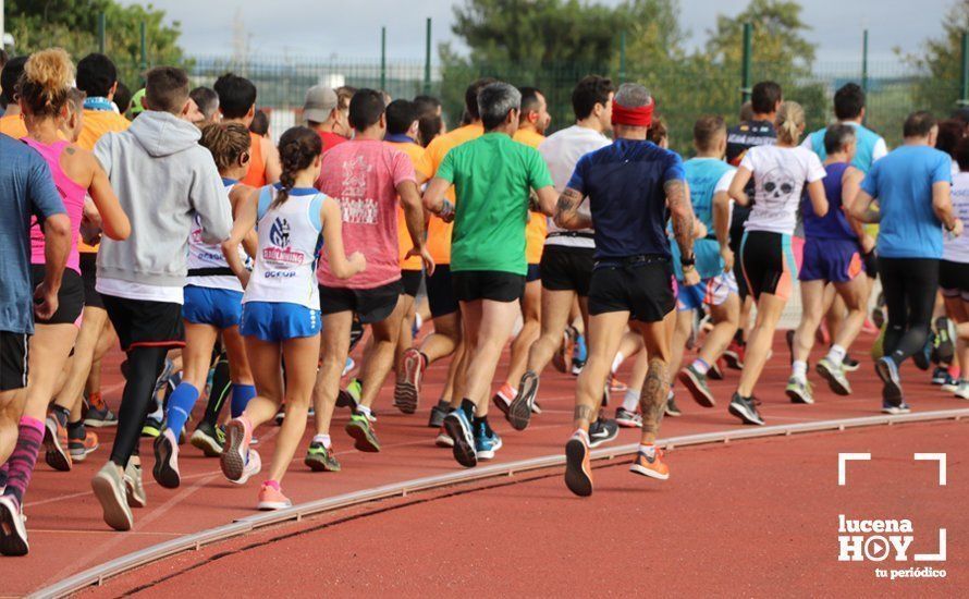 GALERÍA I: XXI Carrera Popular Ciudad de Lucena: Todo el mundo a correr: La salida y el recorrido urbano