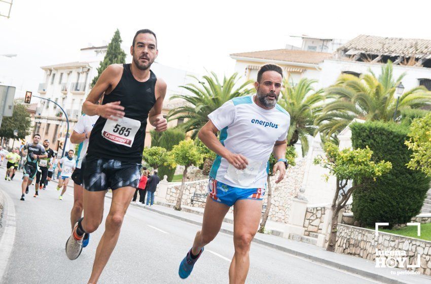 GALERÍA I: XXI Carrera Popular Ciudad de Lucena: Todo el mundo a correr: La salida y el recorrido urbano