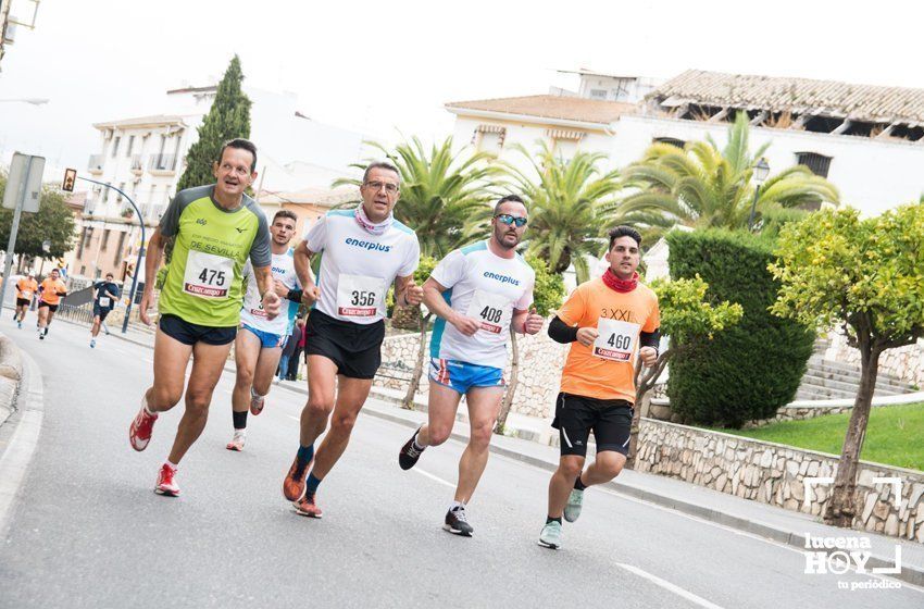 GALERÍA I: XXI Carrera Popular Ciudad de Lucena: Todo el mundo a correr: La salida y el recorrido urbano