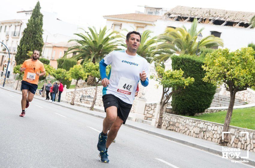 GALERÍA I: XXI Carrera Popular Ciudad de Lucena: Todo el mundo a correr: La salida y el recorrido urbano