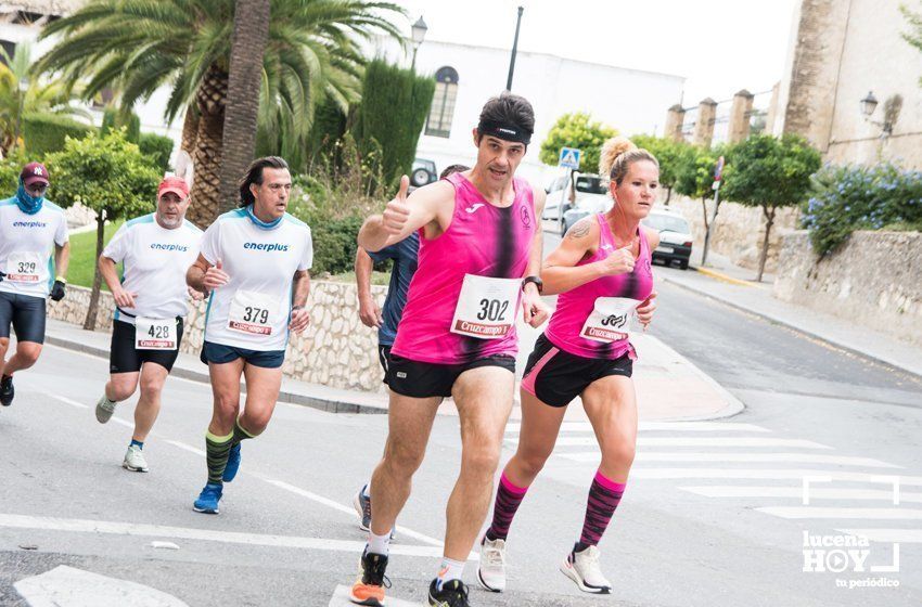 GALERÍA I: XXI Carrera Popular Ciudad de Lucena: Todo el mundo a correr: La salida y el recorrido urbano