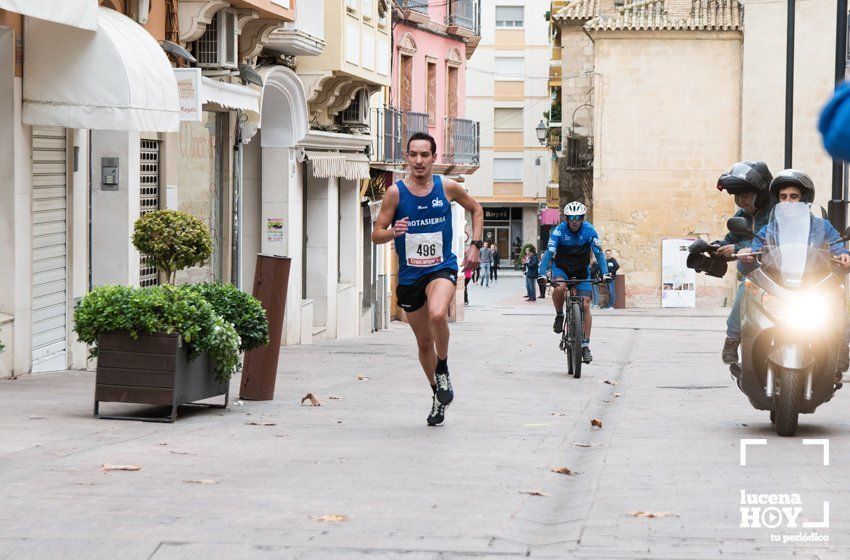 GALERÍA I: XXI Carrera Popular Ciudad de Lucena: Todo el mundo a correr: La salida y el recorrido urbano