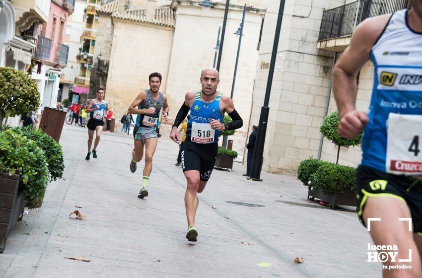 GALERÍA I: XXI Carrera Popular Ciudad de Lucena: Todo el mundo a correr: La salida y el recorrido urbano