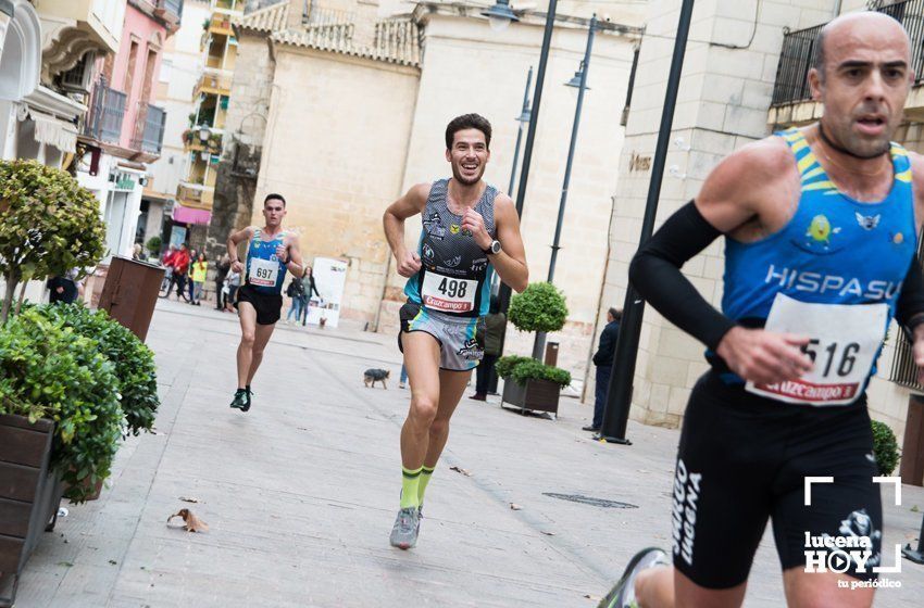 GALERÍA I: XXI Carrera Popular Ciudad de Lucena: Todo el mundo a correr: La salida y el recorrido urbano