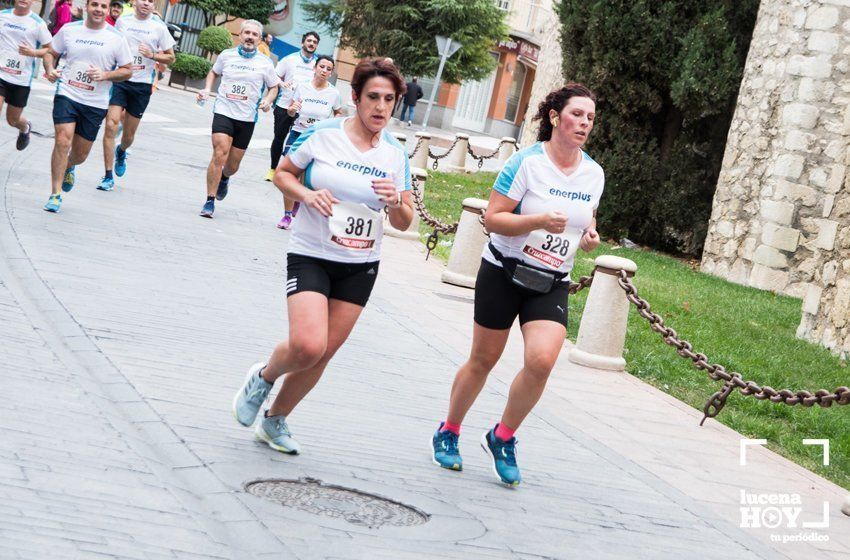 GALERÍA I: XXI Carrera Popular Ciudad de Lucena: Todo el mundo a correr: La salida y el recorrido urbano