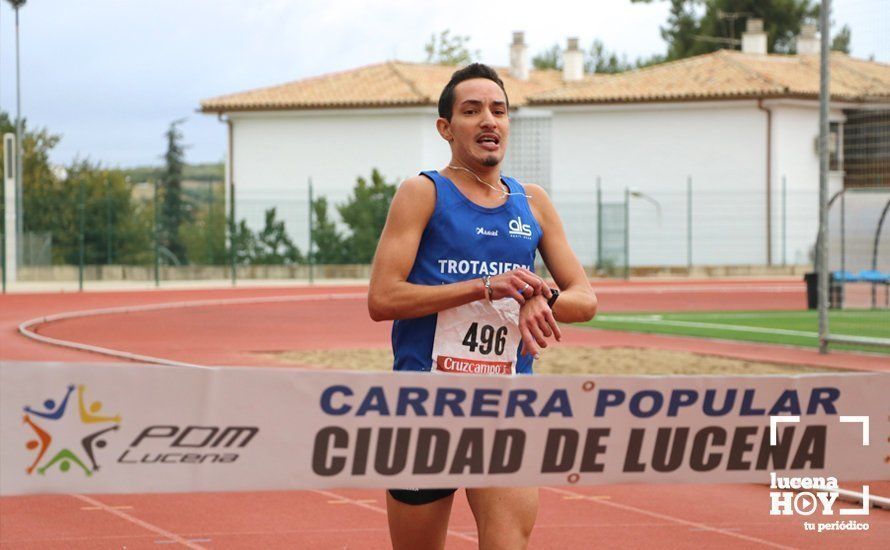 GALERÍA II: XXI Carrera Popular de Lucena / Línea de meta y podios de la prueba absoluta