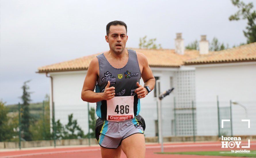 GALERÍA II: XXI Carrera Popular de Lucena / Línea de meta y podios de la prueba absoluta