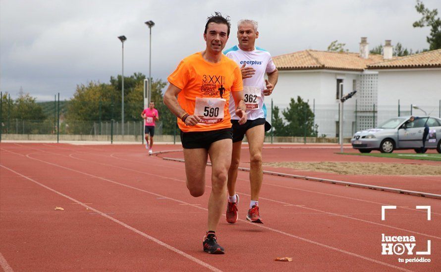 GALERÍA II: XXI Carrera Popular de Lucena / Línea de meta y podios de la prueba absoluta