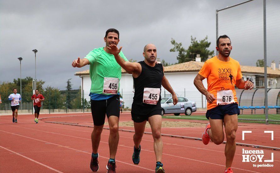 GALERÍA II: XXI Carrera Popular de Lucena / Línea de meta y podios de la prueba absoluta