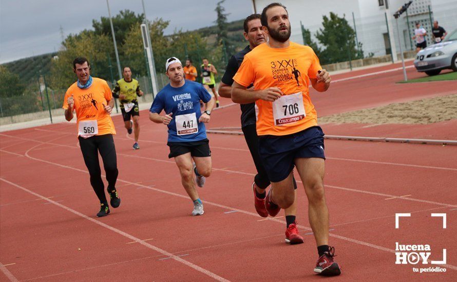 GALERÍA II: XXI Carrera Popular de Lucena / Línea de meta y podios de la prueba absoluta