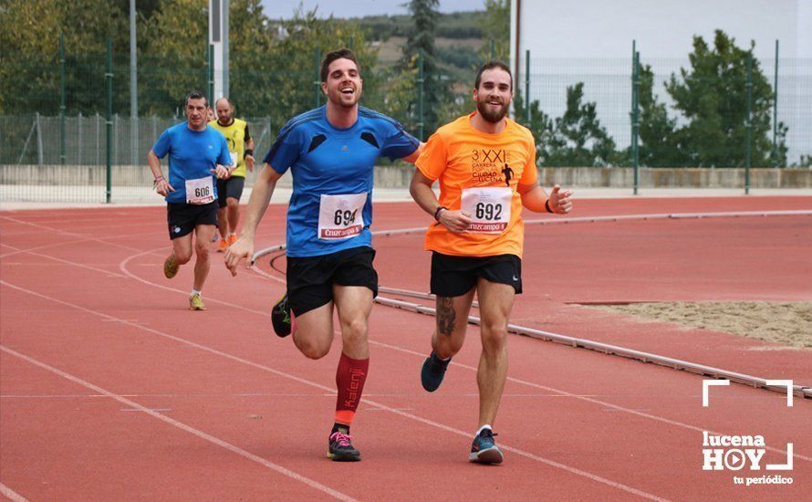 GALERÍA II: XXI Carrera Popular de Lucena / Línea de meta y podios de la prueba absoluta