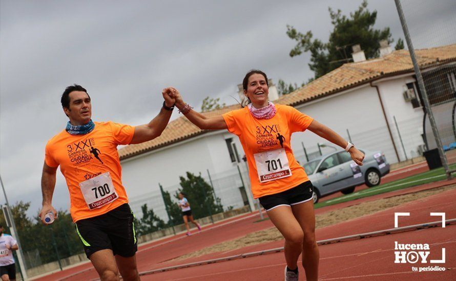 GALERÍA II: XXI Carrera Popular de Lucena / Línea de meta y podios de la prueba absoluta