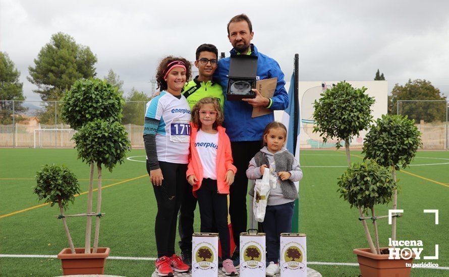 GALERÍA II: XXI Carrera Popular de Lucena / Línea de meta y podios de la prueba absoluta