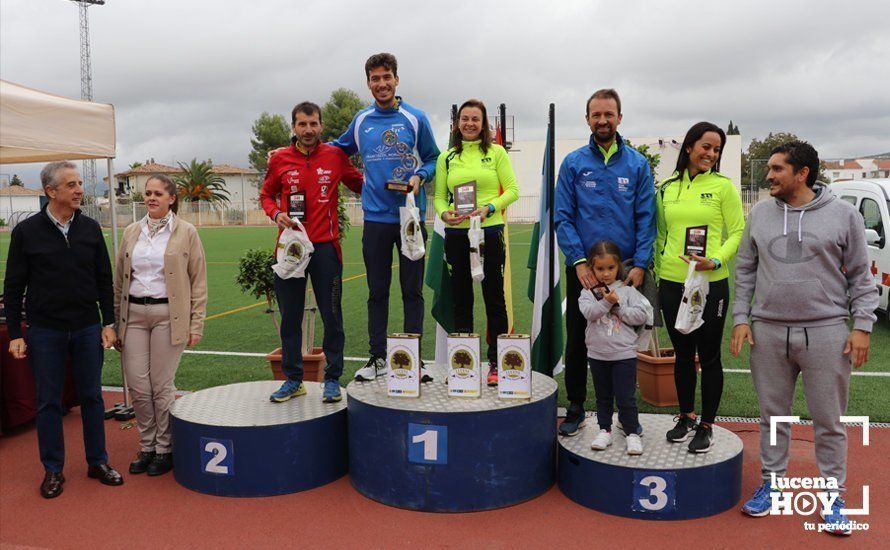 GALERÍA II: XXI Carrera Popular de Lucena / Línea de meta y podios de la prueba absoluta