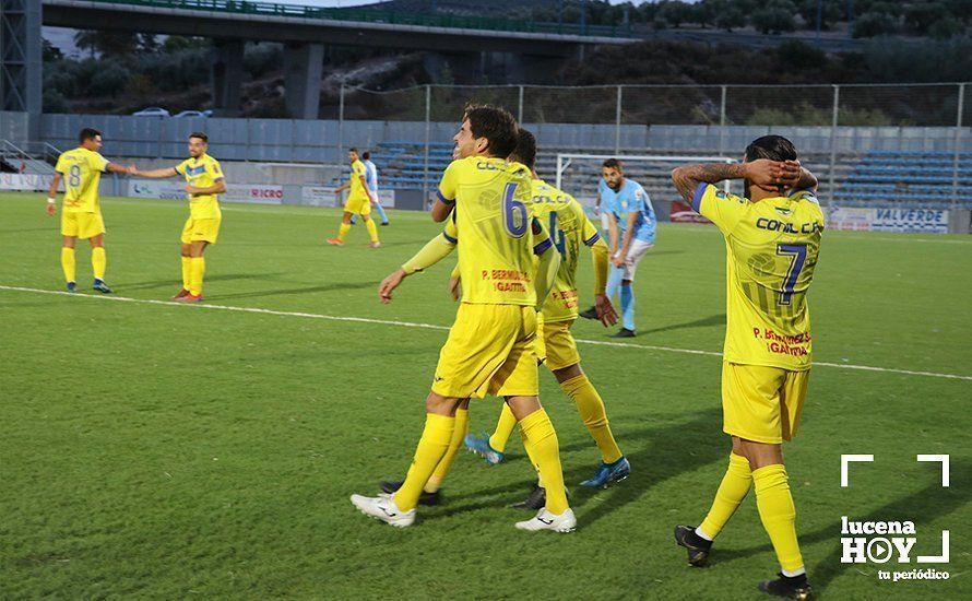 GALERÍA: El Ciudad de Lucena sigue pisando fuerte y derrota al Conil (2-1)