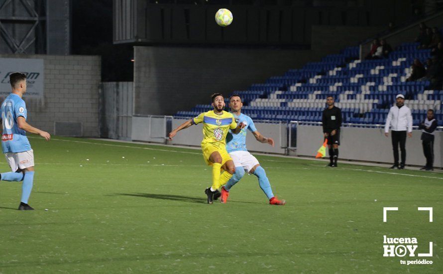 GALERÍA: El Ciudad de Lucena sigue pisando fuerte y derrota al Conil (2-1)