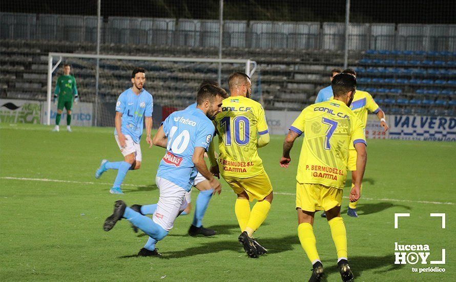 GALERÍA: El Ciudad de Lucena sigue pisando fuerte y derrota al Conil (2-1)