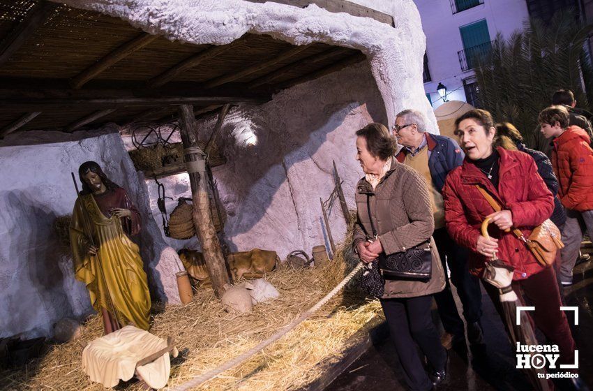 GALERÍA: La inauguración del poblado de Belén de la Plaza Nueva abre la Navidad en Lucena