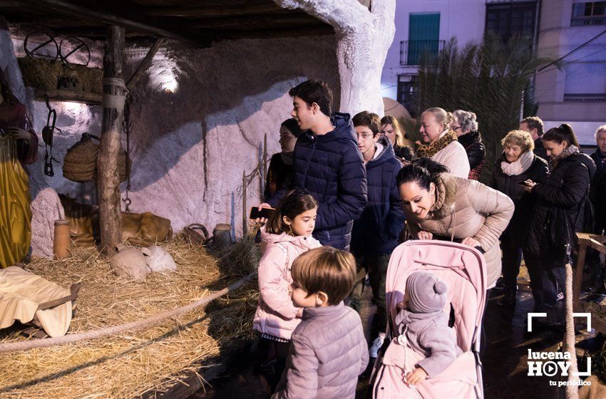 GALERÍA: La inauguración del poblado de Belén de la Plaza Nueva abre la Navidad en Lucena