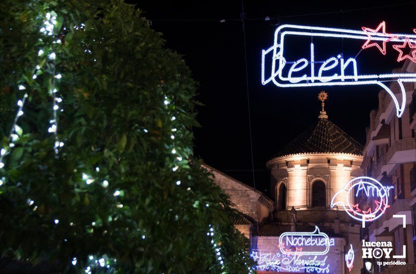 GALERÍA: La inauguración del poblado de Belén de la Plaza Nueva abre la Navidad en Lucena