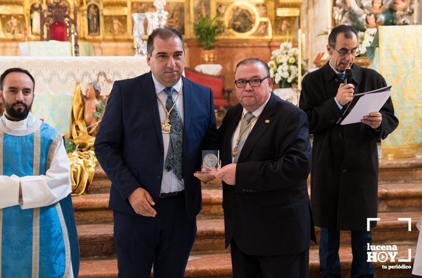 GALERÍA: La Agrupación de Cofradías cierra su 75 Aniversario con la entrega de las medallas conmemorativas de esta efemérides GALERÍA: La Agrupación de Cofradías cierra su 75 Aniversario con la entrega de las medallas conmemorativas de esta efemérides