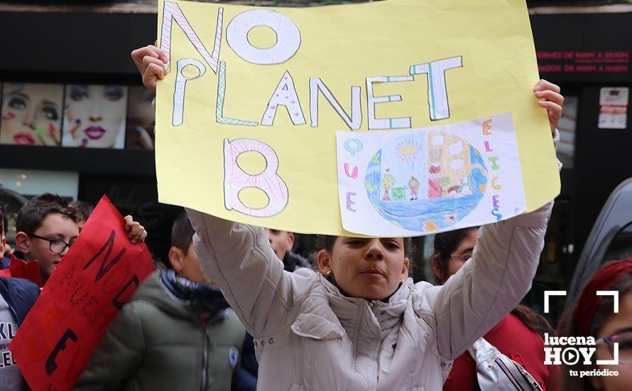 GALERÍA: Los escolares lucentinos también se manifiestan para exigir medidas ante la emergencia climática