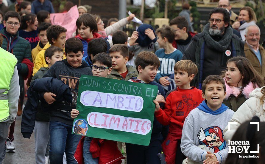GALERÍA: Los escolares lucentinos también se manifiestan para exigir medidas ante la emergencia climática GALERÍA: Los escolares lucentinos también se manifiestan para exigir medidas ante la emergencia climática