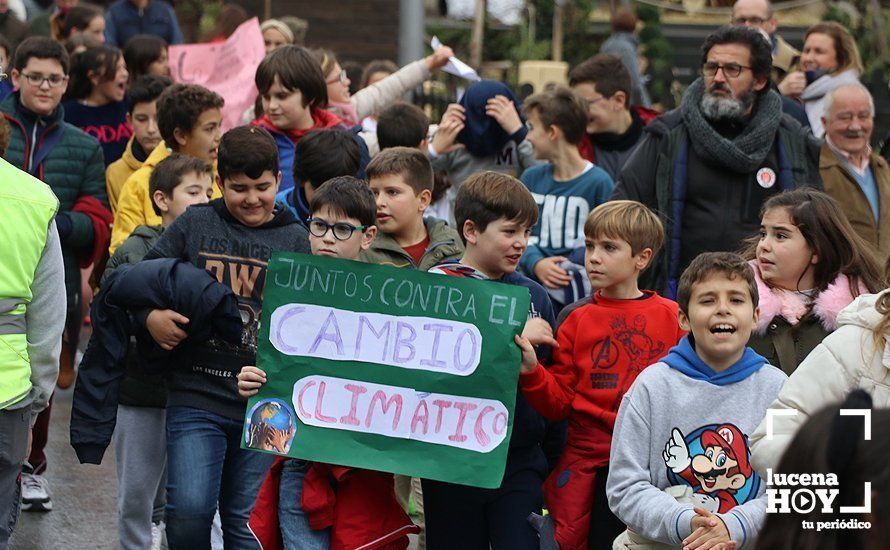 GALERÍA: Los escolares lucentinos también se manifiestan para exigir medidas ante la emergencia climática