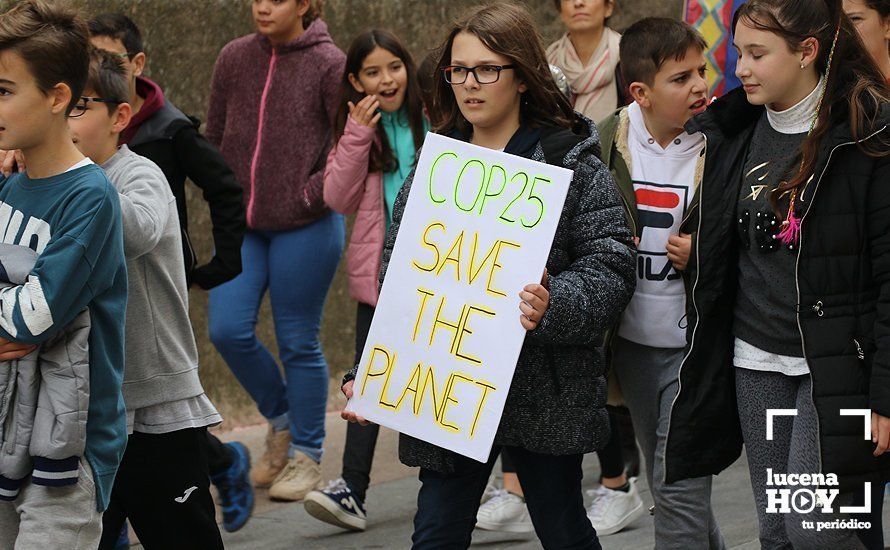 GALERÍA: Los escolares lucentinos también se manifiestan para exigir medidas ante la emergencia climática GALERÍA: Los escolares lucentinos también se manifiestan para exigir medidas ante la emergencia climática