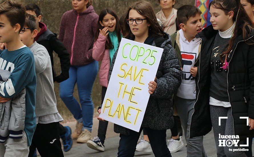 GALERÍA: Los escolares lucentinos también se manifiestan para exigir medidas ante la emergencia climática