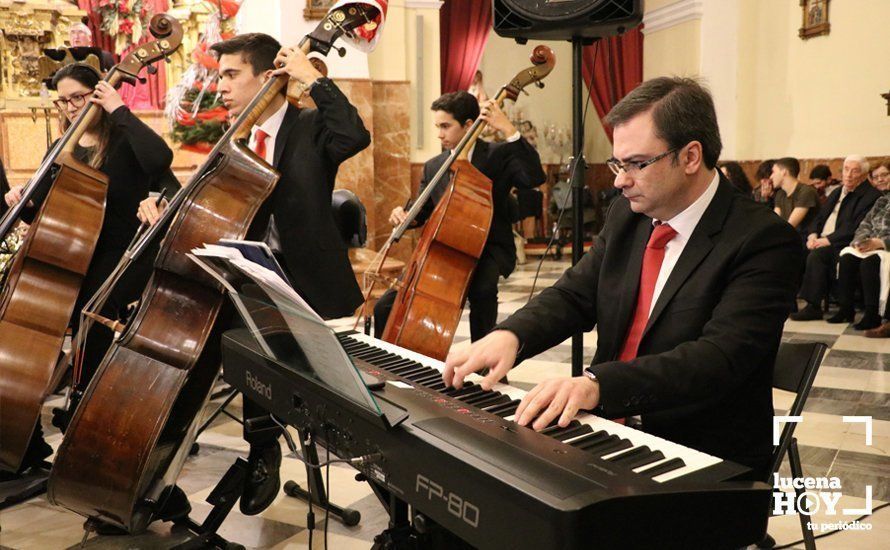 GALERÍA: Brillante concierto de Navidad de la Coral Lucentina y la Orquesta del Conservatorio de Lucena