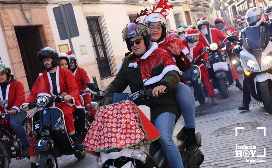 GALERÍA: Más de 200 "papanoeles" se pasean en moto por la ciudad para repartir regalos