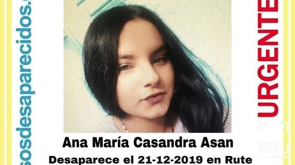  Cartel con la foto de la joven desaparecida difundido por las redes 