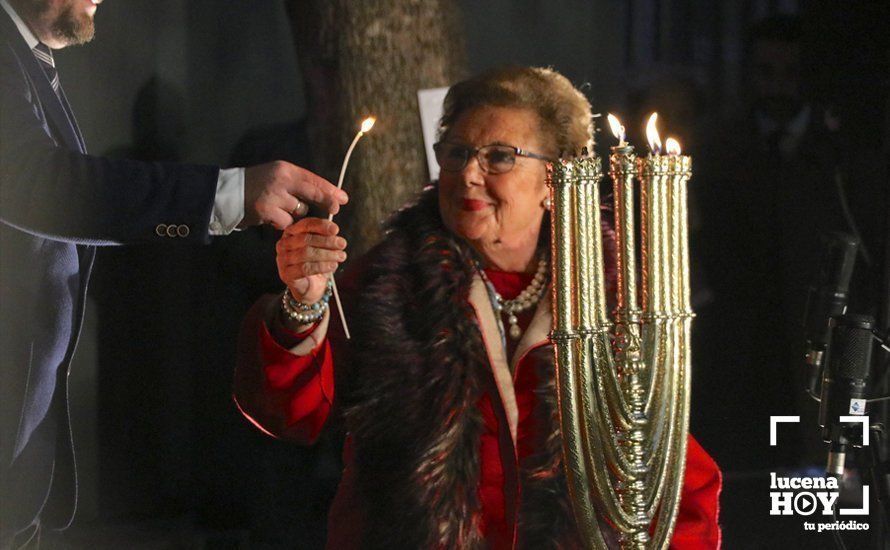 GALERÍA: La asociación Lucena Bet Alfasi celebra el inicio de la Fiesta de las Luces (Hanukkah) y rinde homenaje a Manolo Lara