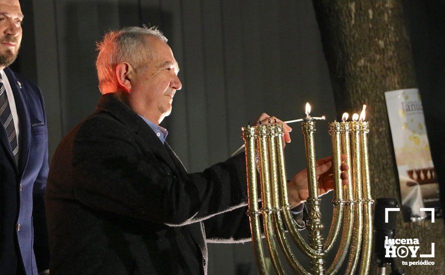 GALERÍA: La asociación Lucena Bet Alfasi celebra el inicio de la Fiesta de las Luces (Hanukkah) y rinde homenaje a Manolo Lara